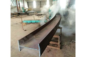 云南热煨型材弯管加工制作与用途以及不锈钢弯管进行加工的方式